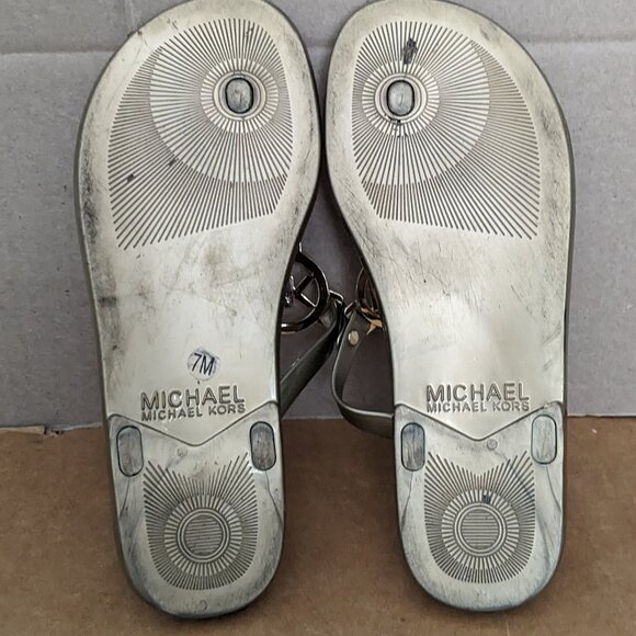 MICHAEL KORS Cork Sandals MK Logo charm Jelly PVC flip flop CHOOSE SIZE 7 - Picture 3 of 7
